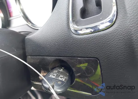 2012 Chrysler Town & Country Touring из США, поврежденный, VIN 2C4RC1BG0CR401041